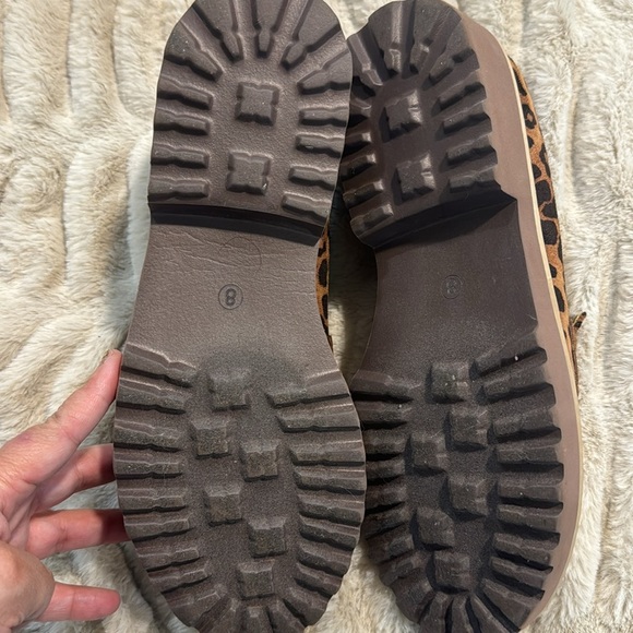 Leopard loafers. NWOT - Picture 4 of 6